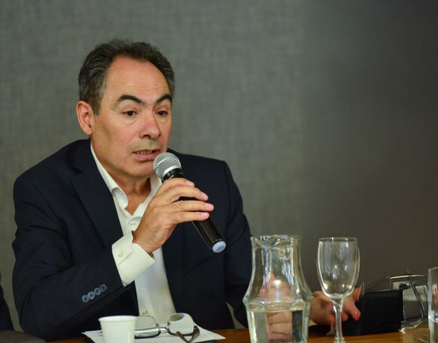 Jorge Teves intent� "chapear" para zafar de la alcoholemia y el Gobierno le rest� importancia al hecho