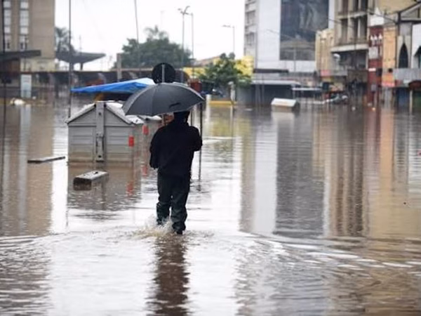 Una tormenta de granizo causó dos muertos y destrucción en el sur de Brasil