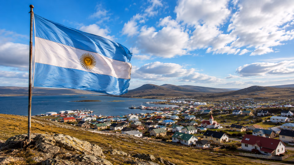 Malvinas: el Gobierno destinará más de $300.000 millones para la construcción de la base en Ushuaia