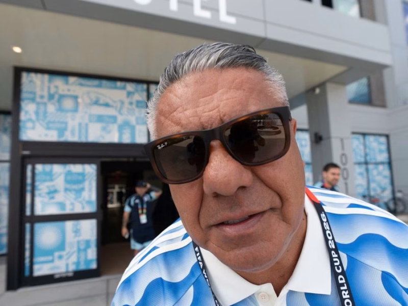 Ordenan levantar el secreto fiscal y bancario del “Chiqui” Tapia para investigar su patrimonio