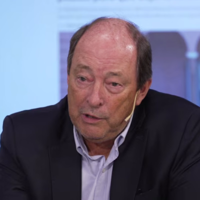 Reapareció Ernesto Sanz y planteó una coalición opositora para 2027