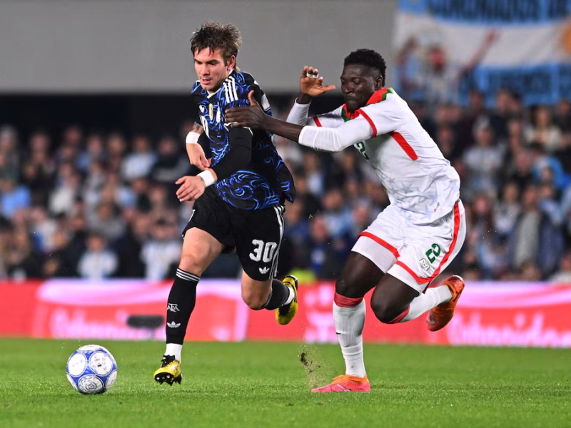 Argentina no tuvo piedad: aplastó 7-0 a Burkina Faso en el Monumental