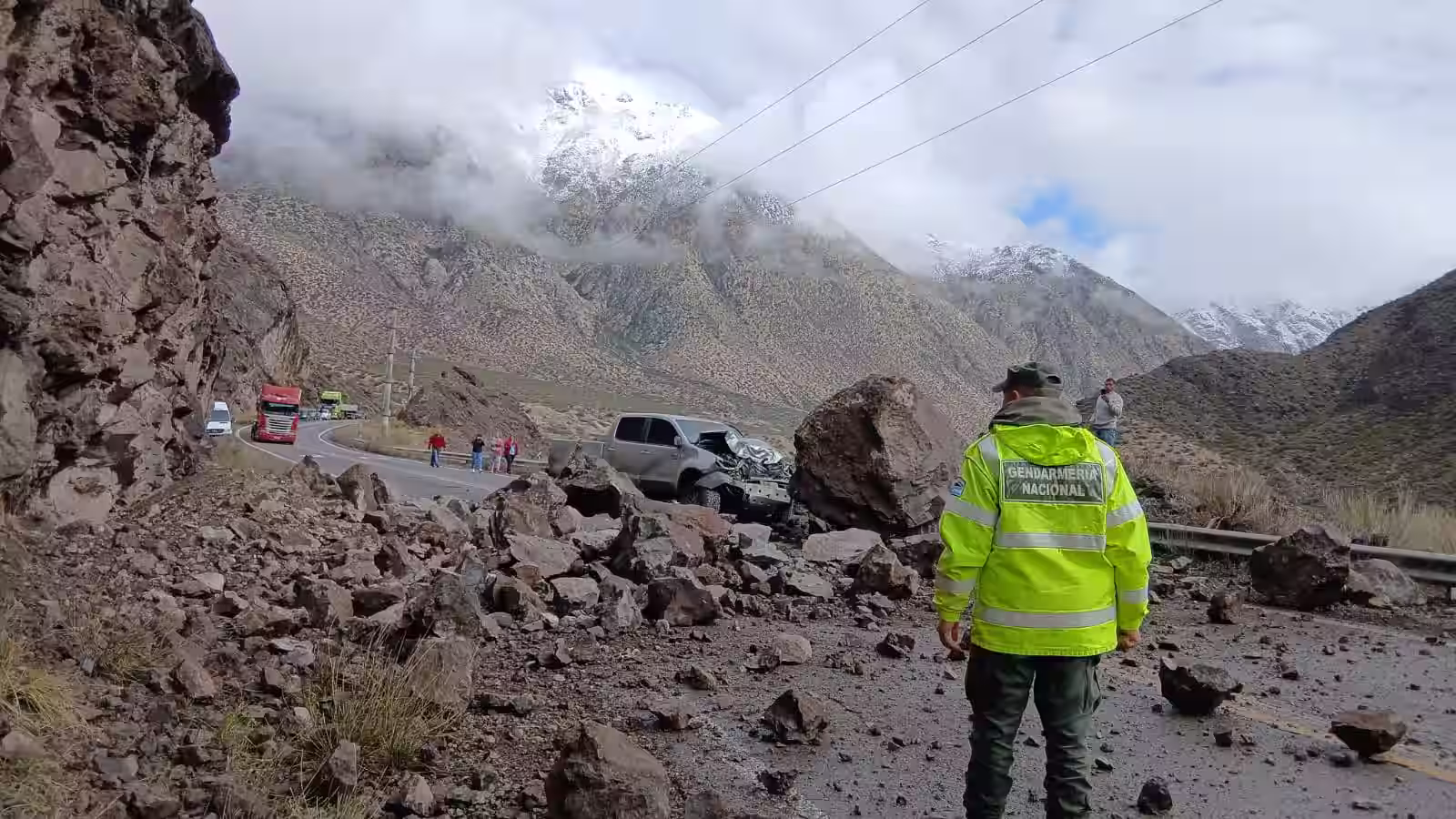 La empresa a cargo de la Ruta 7 debutó con su primer alud en alta montaña
